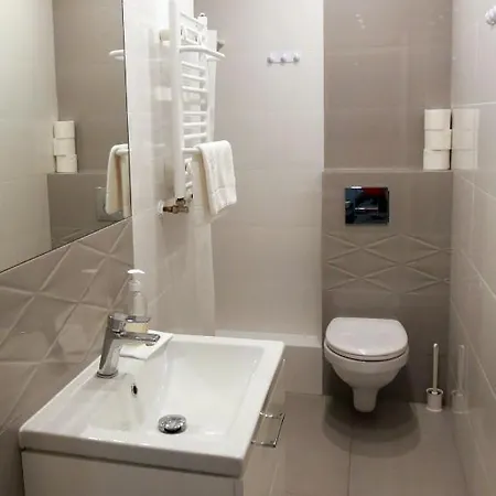 Pod Rozami Apartment Grzybowo  Exterior photo